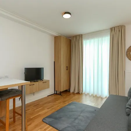 Studio No 5 Lebada Lake Апартаменти